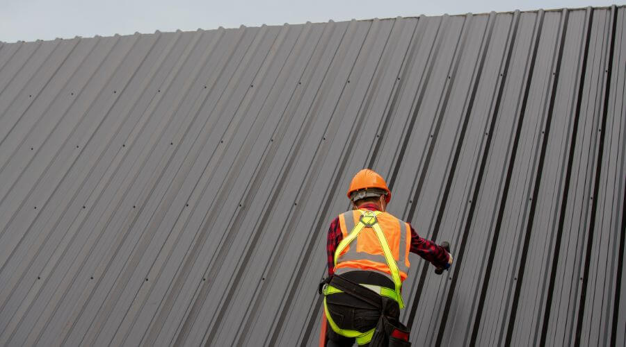 Professional gutter cleaning in Paradise, PA